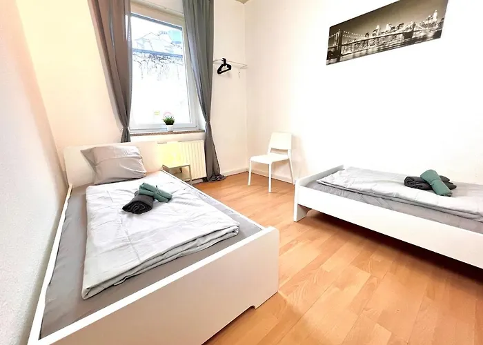 Neu: 3 Bedroom W/ 6 Beds In Hagen, 7min To A1 Hagen (Arnsberg)