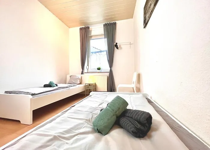 Neu: 3 Bedroom W/ 6 Beds In Hagen, 7min To A1 * Hagen (Arnsberg)