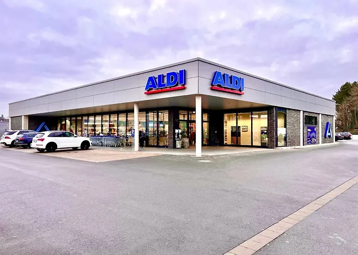 Apartment Neu: 3 Bedroom W/ 6 Beds In Hagen, 7min To A1 Hagen (Arnsberg)